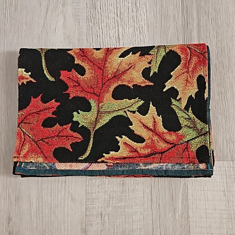 Fall leaves runner - Picture 3 of 3